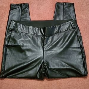 Lane Bryant faux leather leggings size 22/24